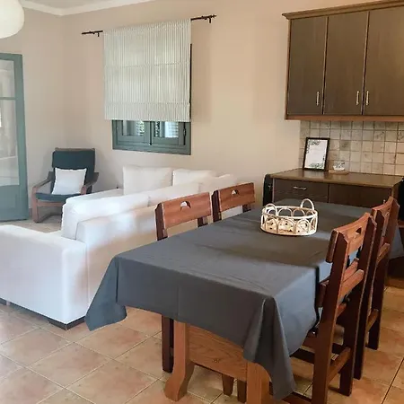 Agrilia Maison Razata