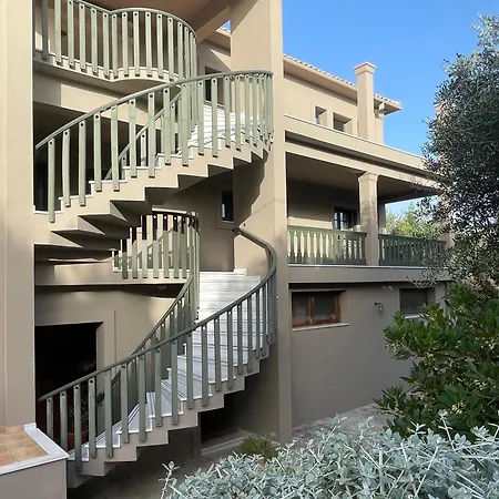 Agrilia Maison Apartment