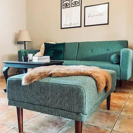 Agrilia Maison Razáta